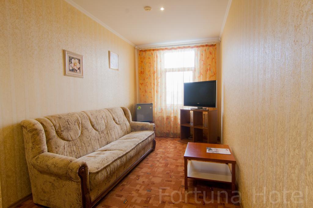 Fortuna Hotel Chisinau Luaran gambar