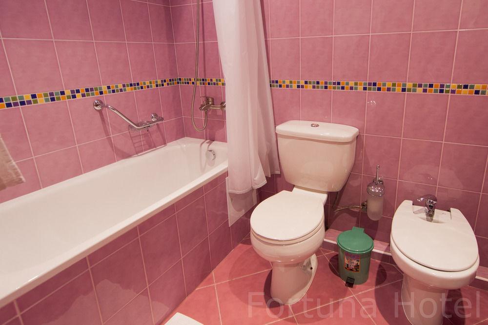 Fortuna Hotel Chisinau Luaran gambar