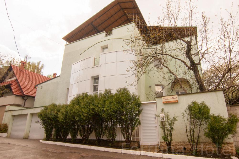 Fortuna Hotel Chisinau Luaran gambar