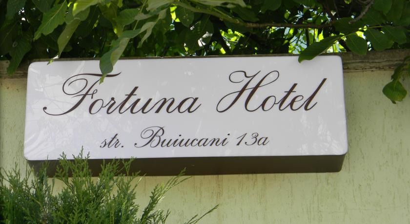 Fortuna Hotel Chisinau Luaran gambar