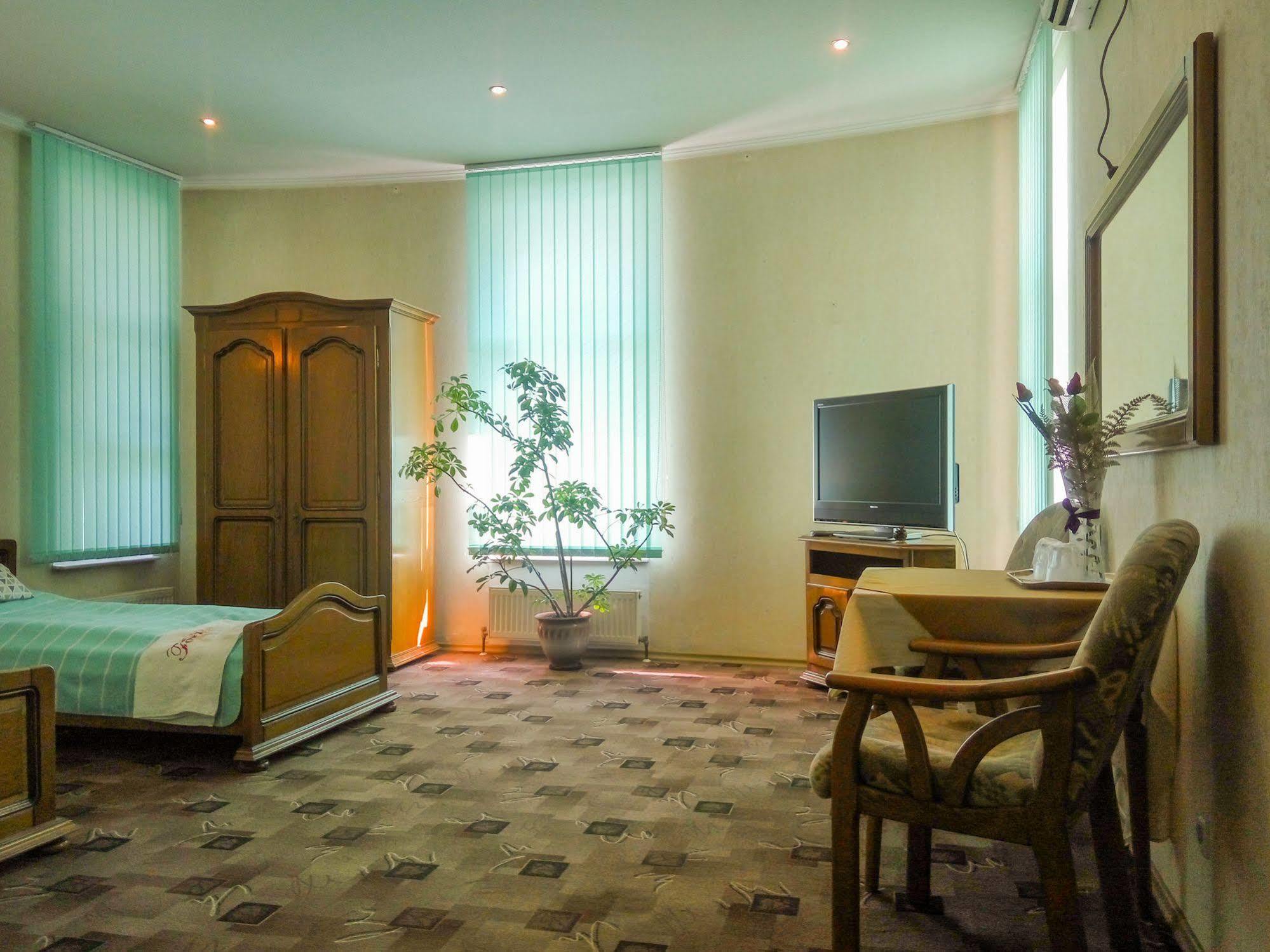 Fortuna Hotel Chisinau Luaran gambar