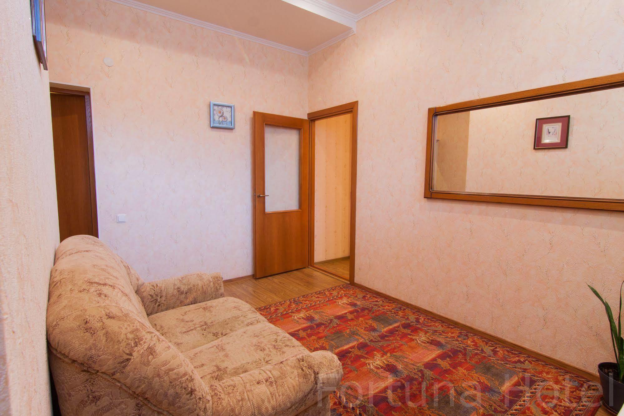 Fortuna Hotel Chisinau Luaran gambar