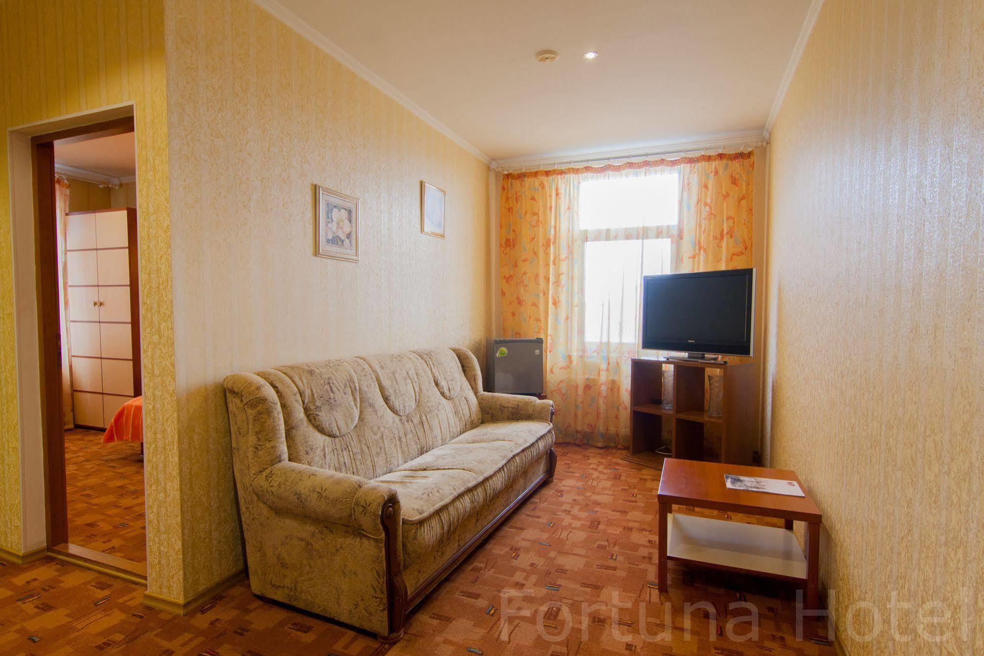 Fortuna Hotel Chisinau Luaran gambar