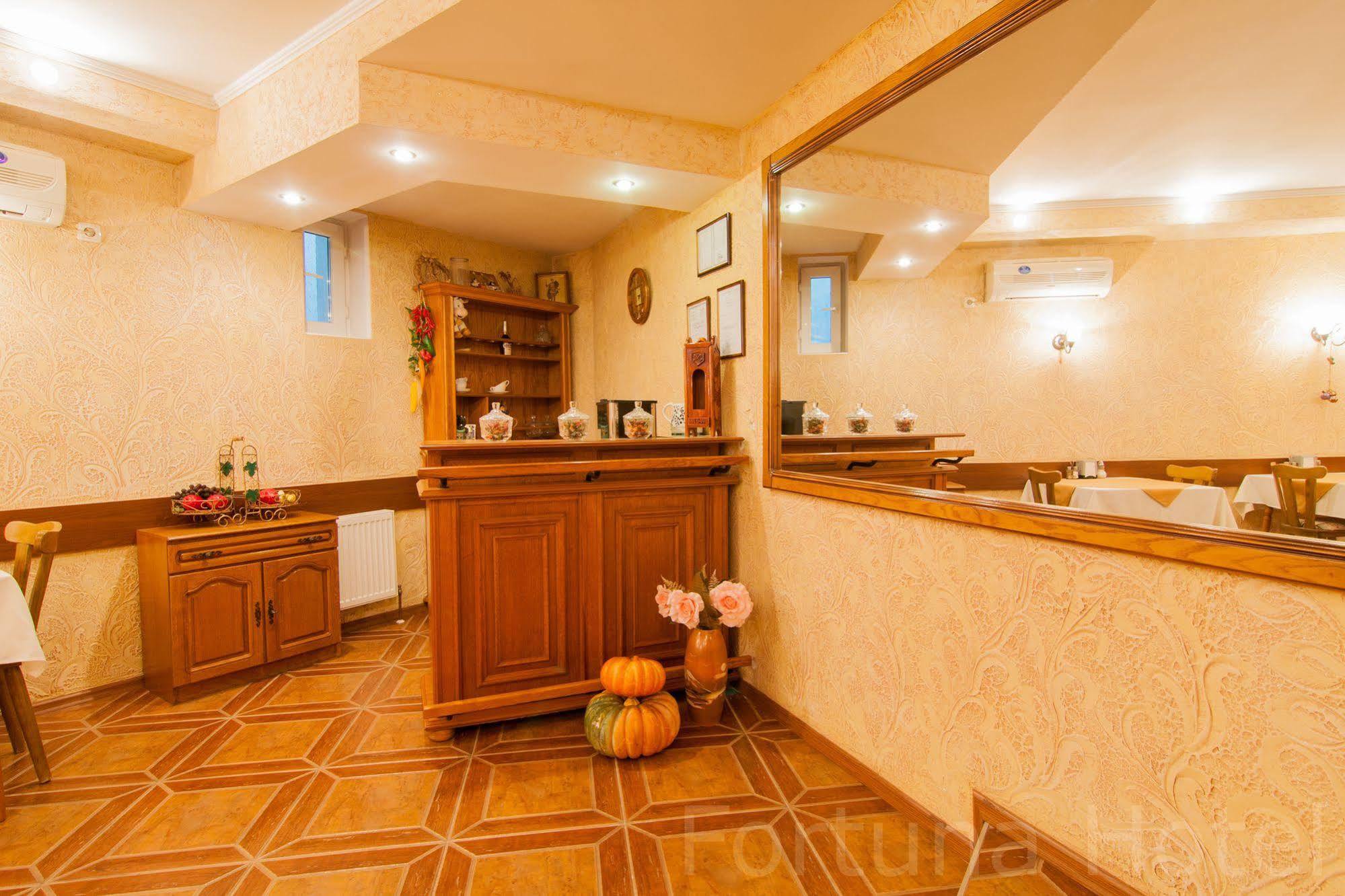 Fortuna Hotel Chisinau Luaran gambar