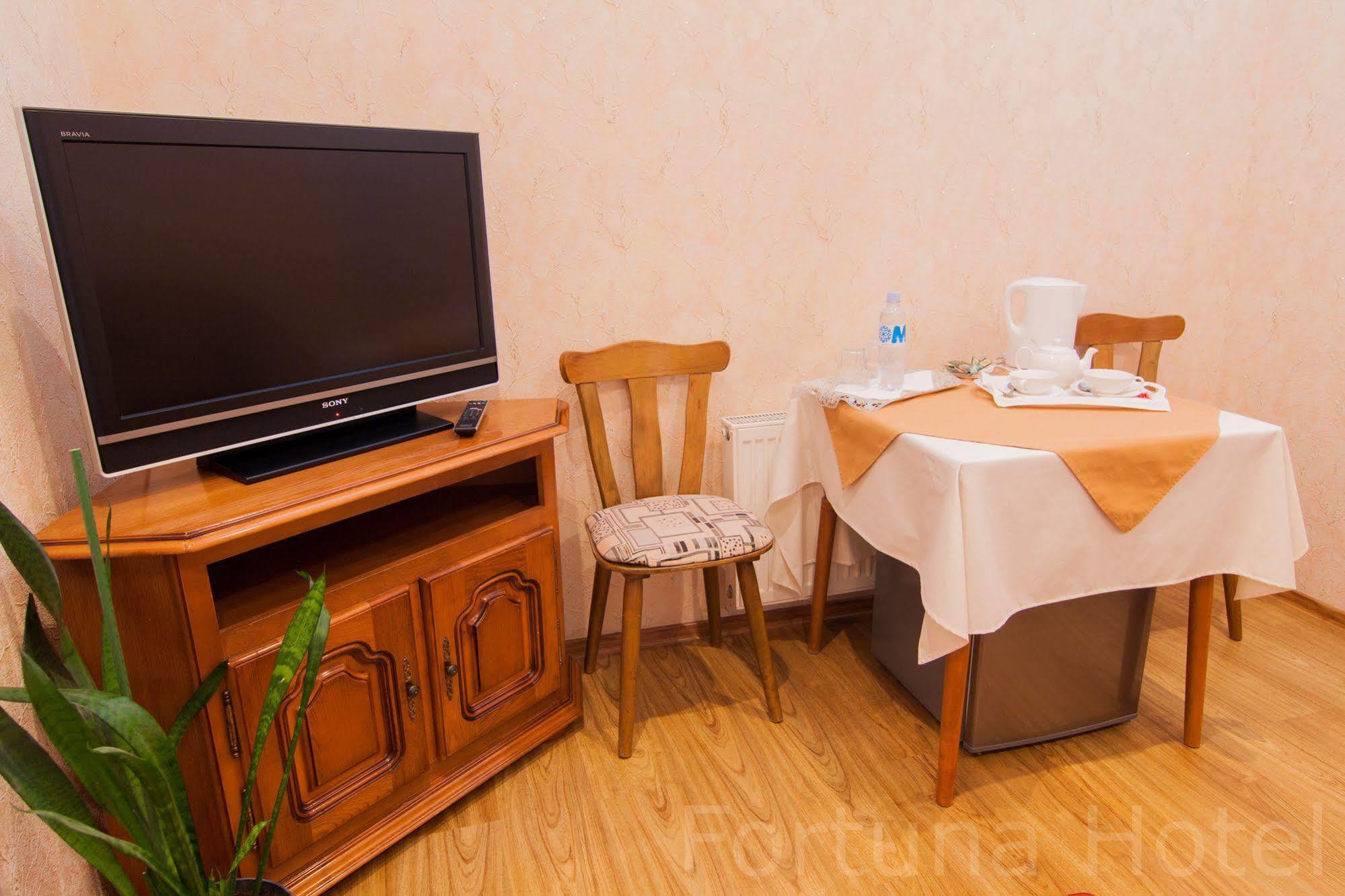 Fortuna Hotel Chisinau Luaran gambar